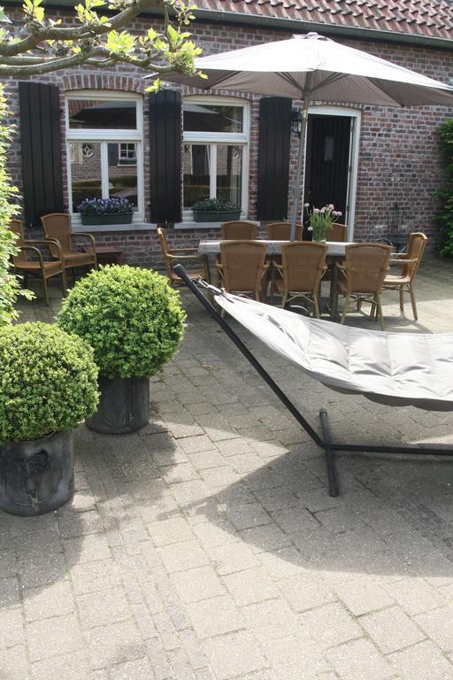 Hotel Erfgoedlogies D'Ouffenhoff Baarlo  Zimmer foto