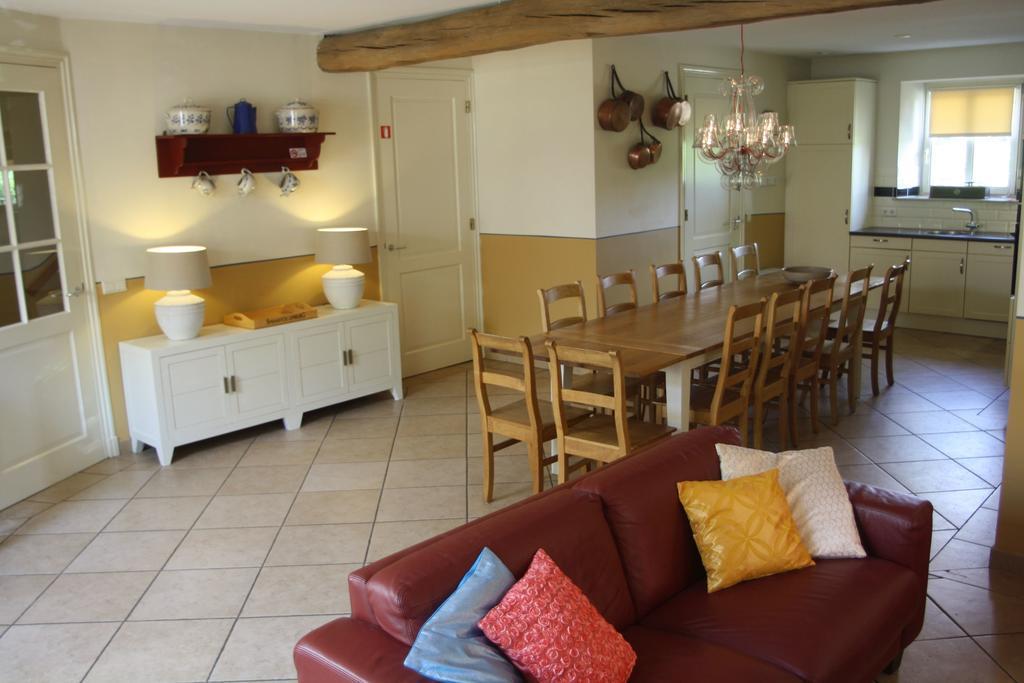Hotel Erfgoedlogies D'Ouffenhoff Baarlo  Zimmer foto
