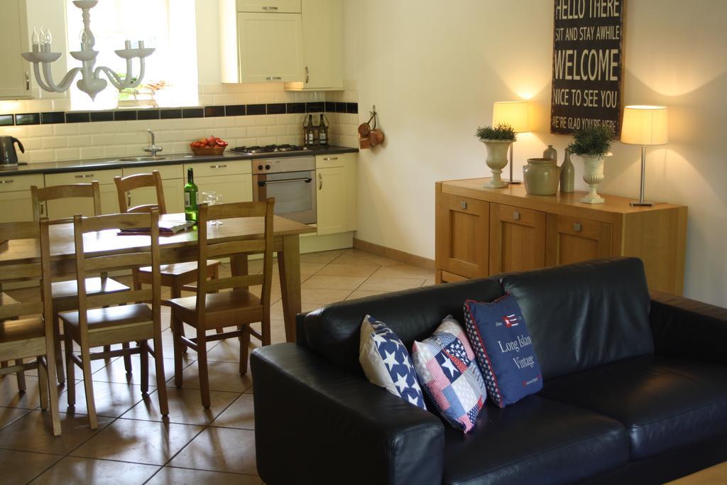 Hotel Erfgoedlogies D'Ouffenhoff Baarlo  Zimmer foto
